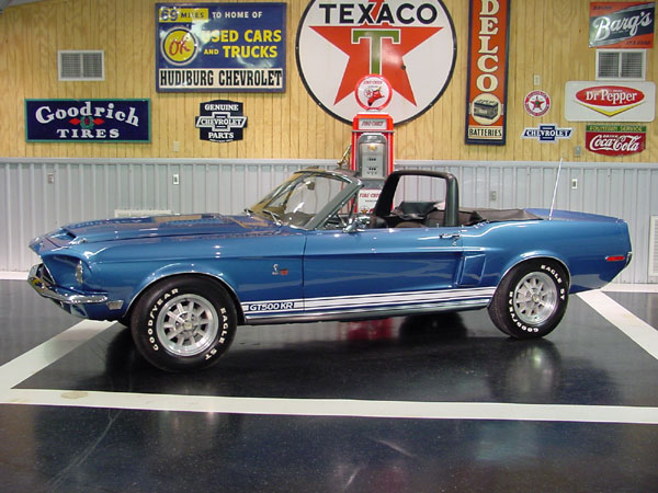 ../Images/68ShelbyGT500KRCon-02.jpg